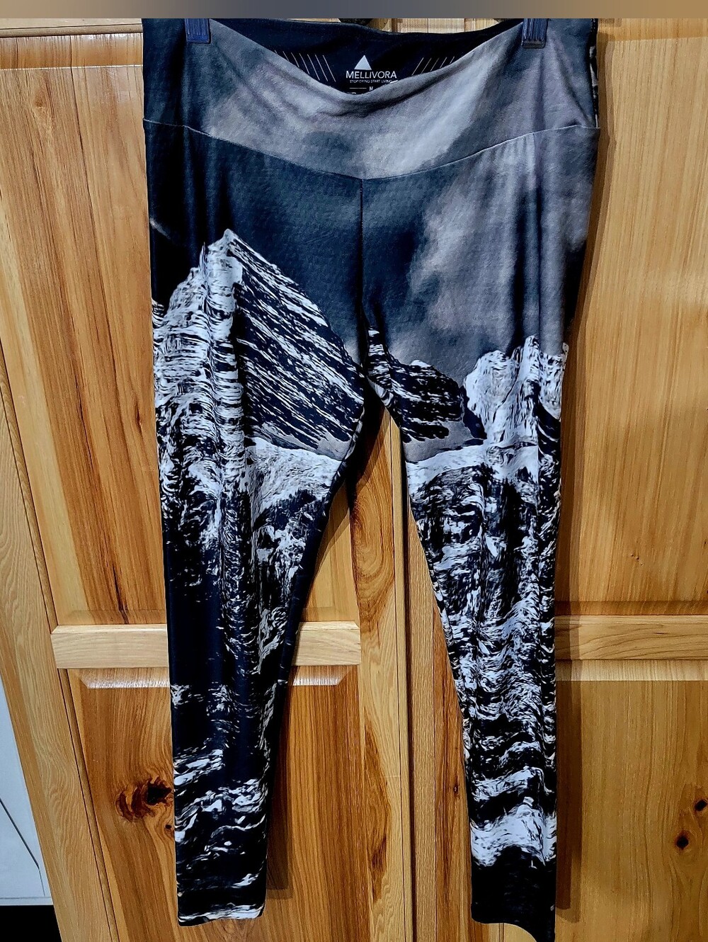 Mellivora Mountain Print Leggings Made In Colorado Sz Med
